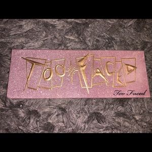 ⭐️SOLD⭐️ TOO faced 20th year palette
